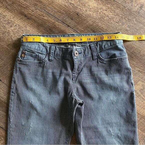 Eddie Bauer Jeans Indigo Stripe Lightly Distressed 2 Petite Outdoors - Picture 9 of 13